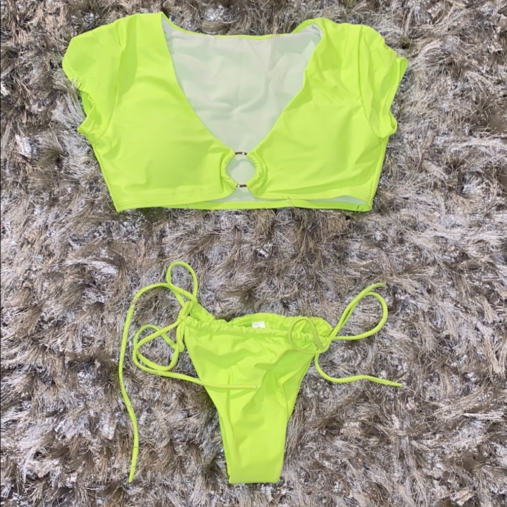 2 piece swimsuit